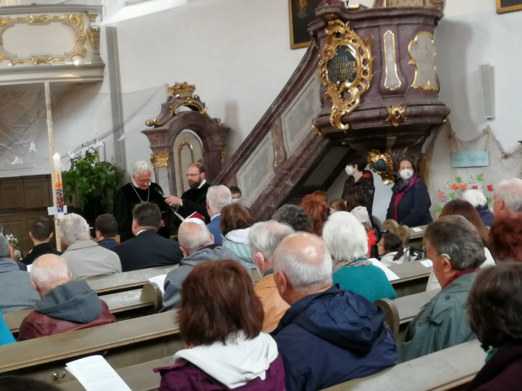 Glockenweihe durch Regionalbischof Axel Piper und Pfarrer Alexander Röhm